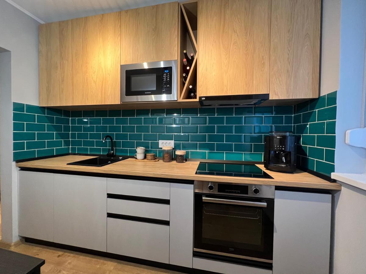 Riverside Jungle Green Apartment Oradea Extérieur photo