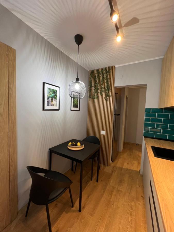 Riverside Jungle Green Apartment Oradea Extérieur photo