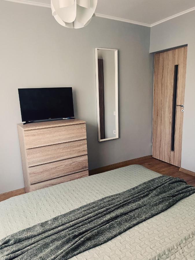Riverside Jungle Green Apartment Oradea Extérieur photo